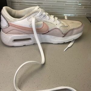 Nike air pink shoes
